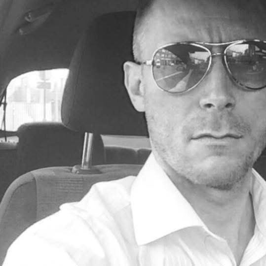 About Airport Express Cars